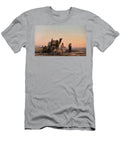 Halt in the Desert Auguste Veillon T-Shirt